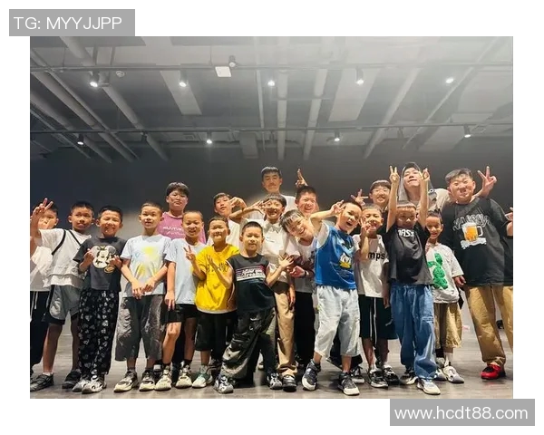 深圳街舞队荣登街舞节奏排行榜首位引领潮流风尚